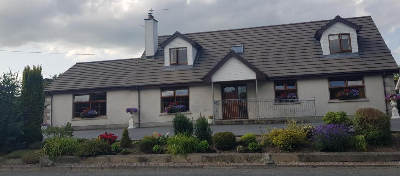 The Madden Guest House Gilford Esterno foto